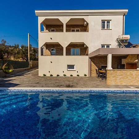 Villa Lamarin Kaštela 外观 照片