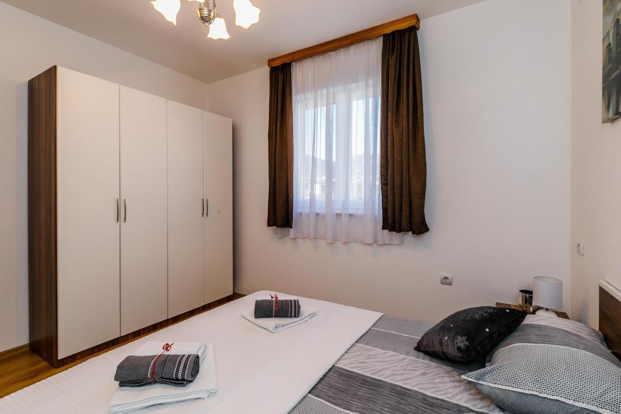 Villa Lamarin Kaštela 外观 照片